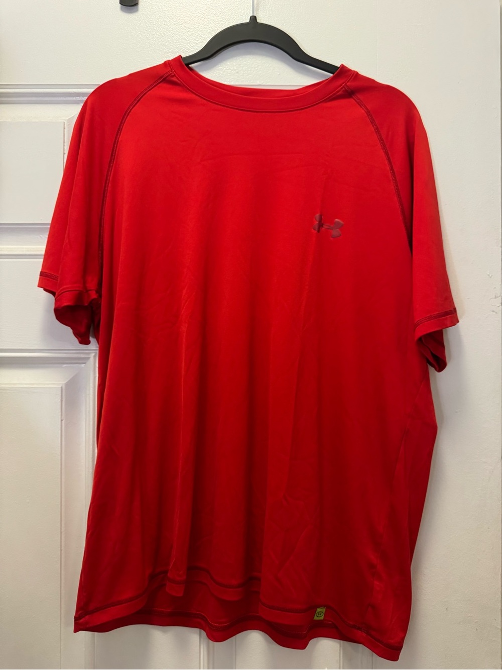 Under Armour Men’s Bright Red Athletic Short Sleeve Tee 0284